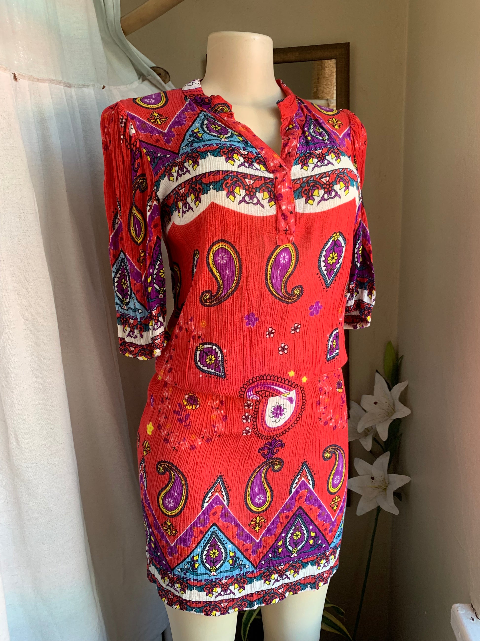 boho red crinkle Pattern shirt dress elastic waistband .M