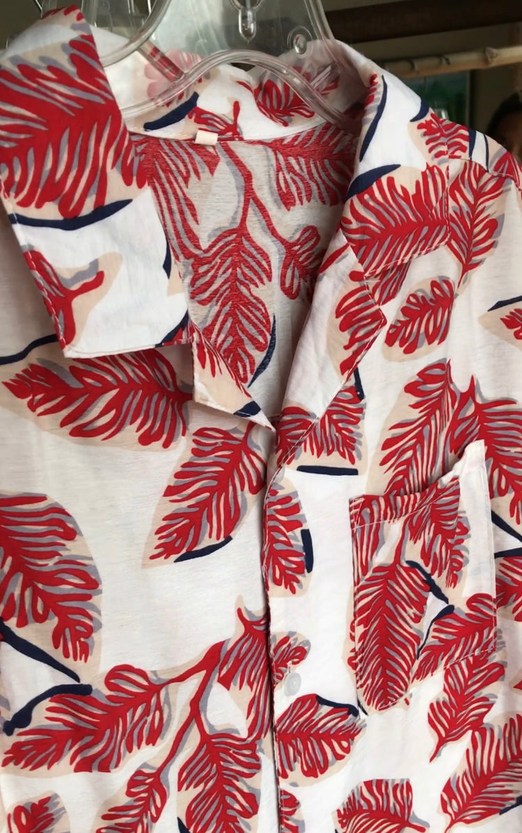 Men's red leaf print light shirt s/m
