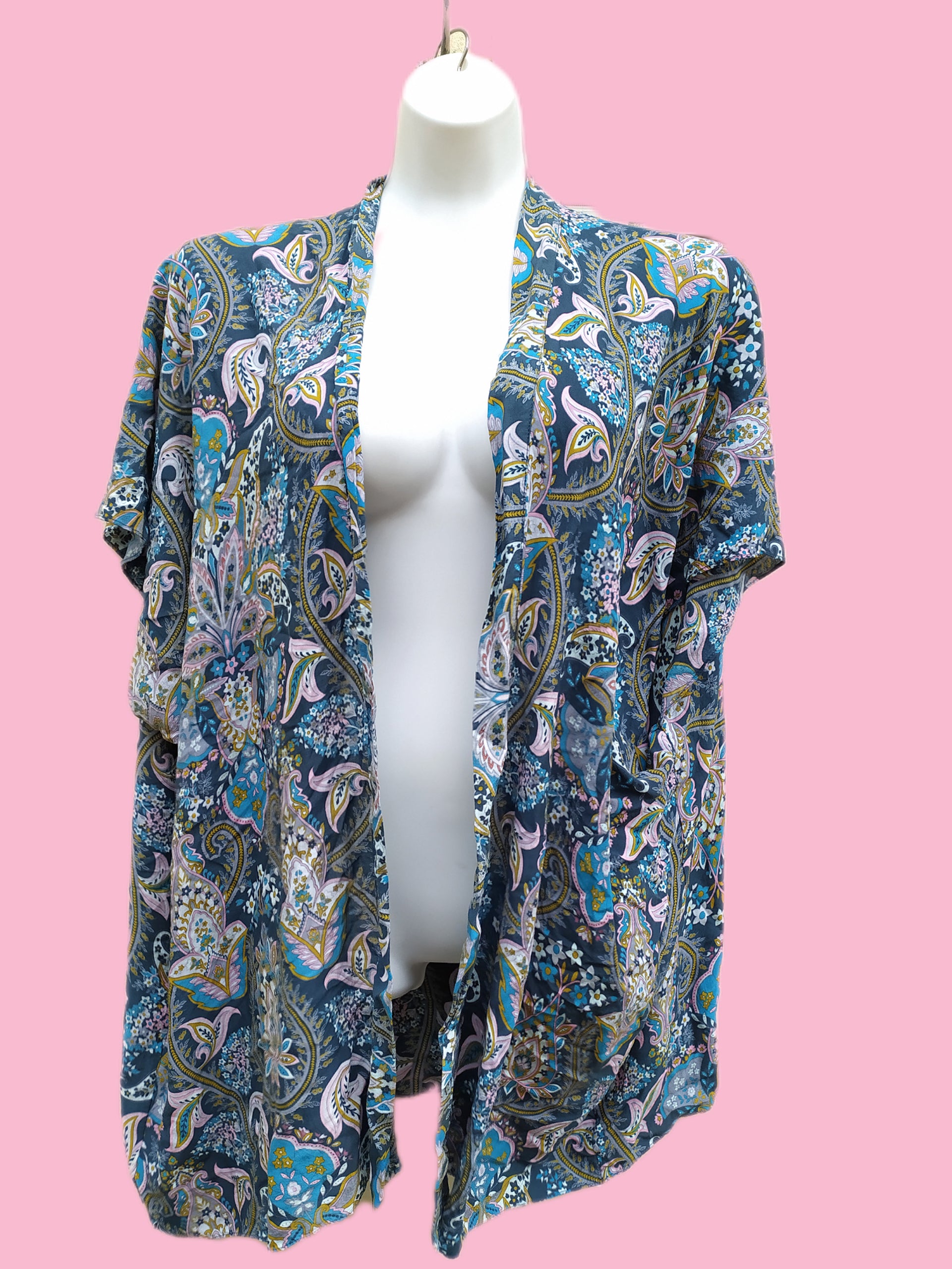 Sleeveless Paisley Cover Up - M/L