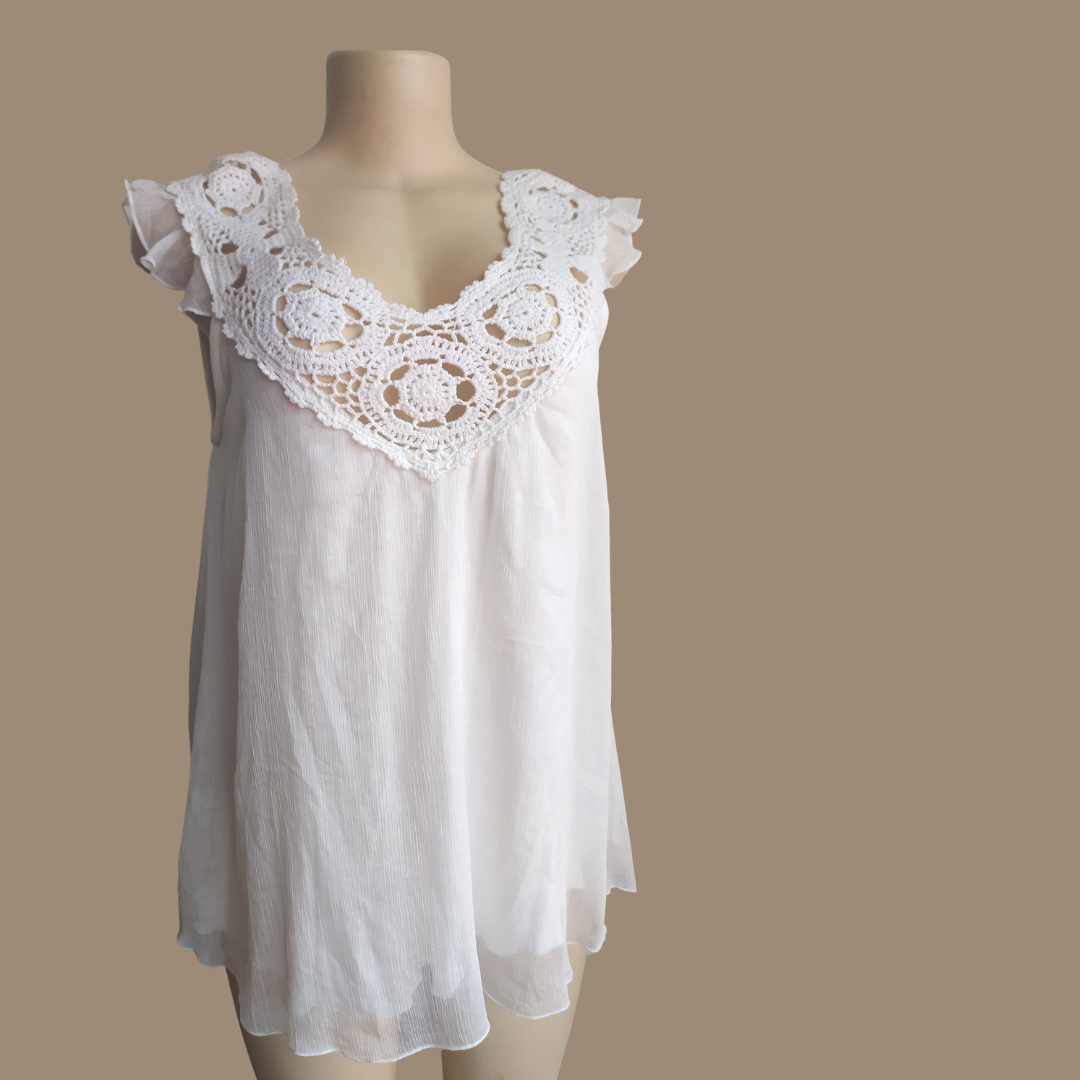 Love Culture White Crochet Breasted Blouse - M