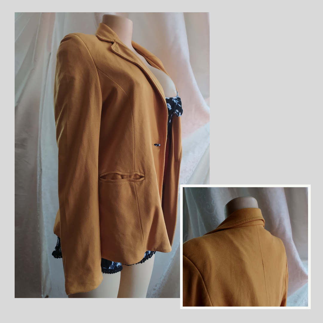 Mustard Blazer - M/L