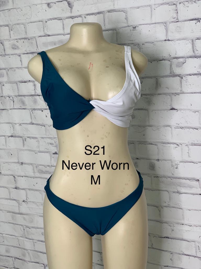New Blue & White Bikini Set Twist - M