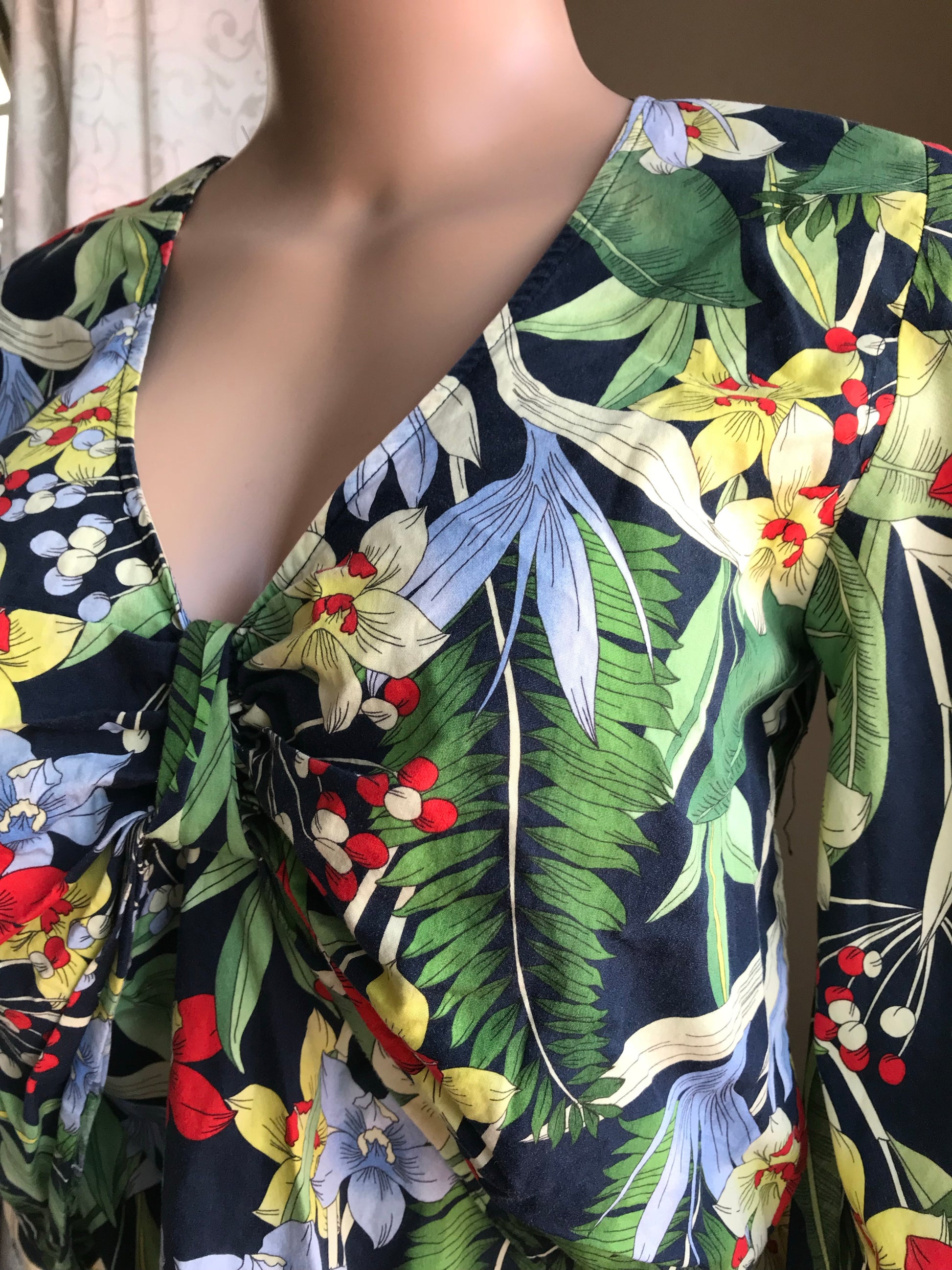 Zara Tropical Garden Blouse w Back Cut-Out- M