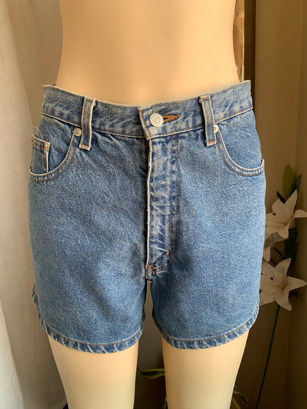 vintage mom shorts ^^^ S