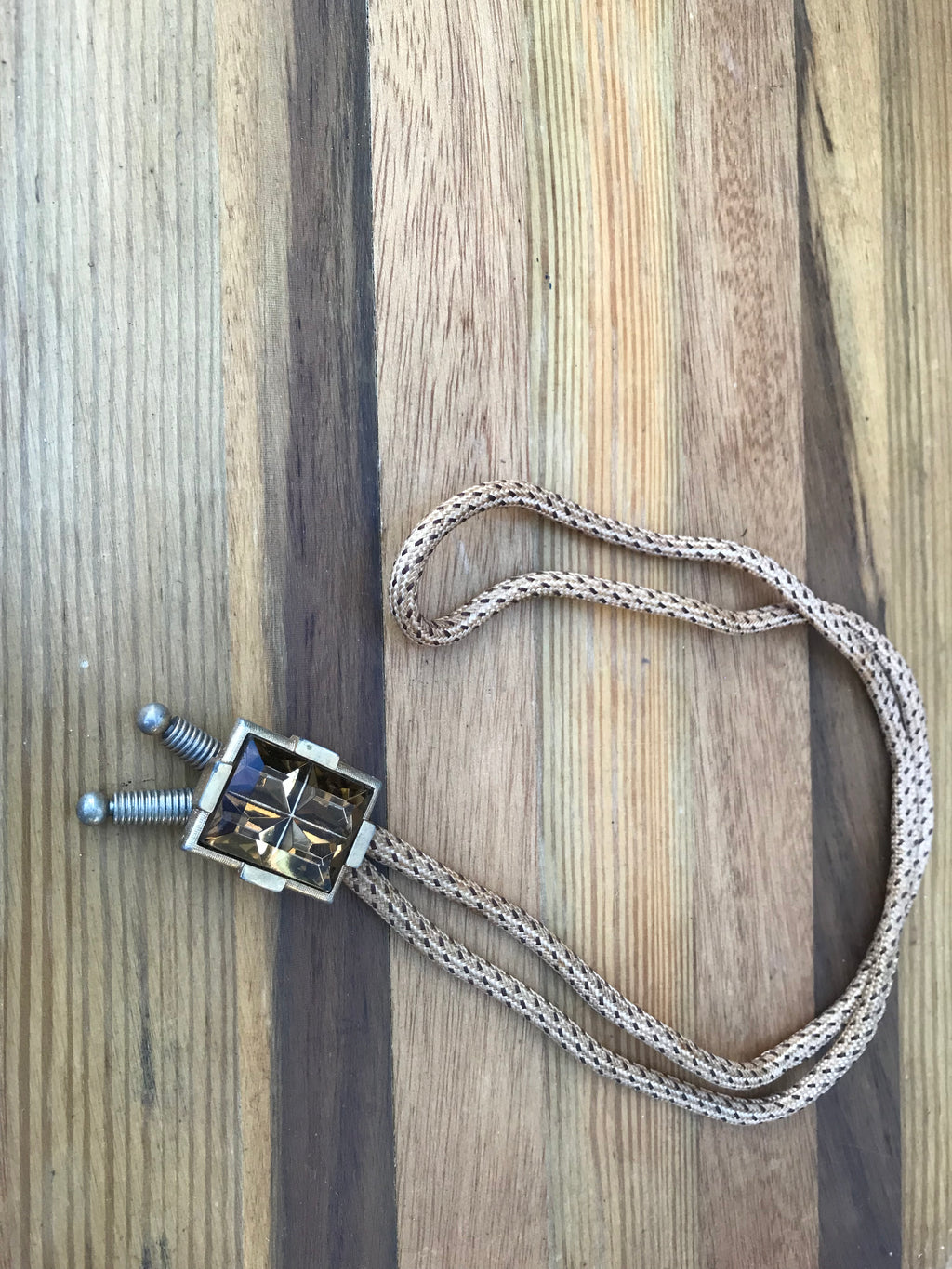 Adjustable rope gem necklace