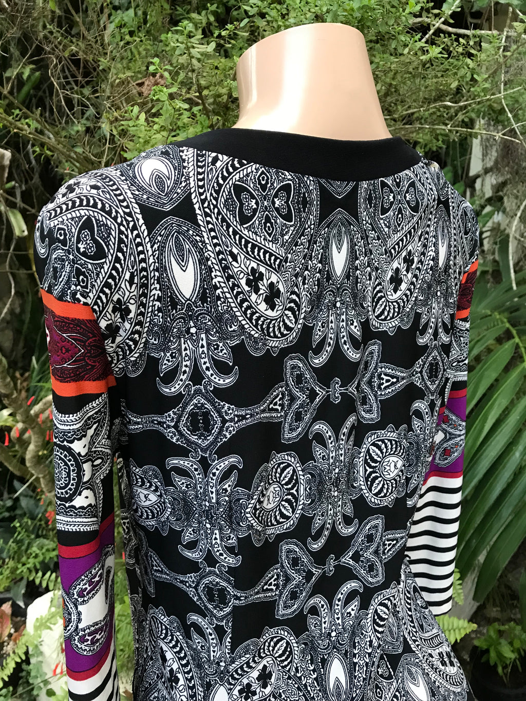 Mid sleeve mix print Dress . M