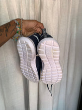 Load image into Gallery viewer, Nautica navy blue trainers /// size 37 / size 7
