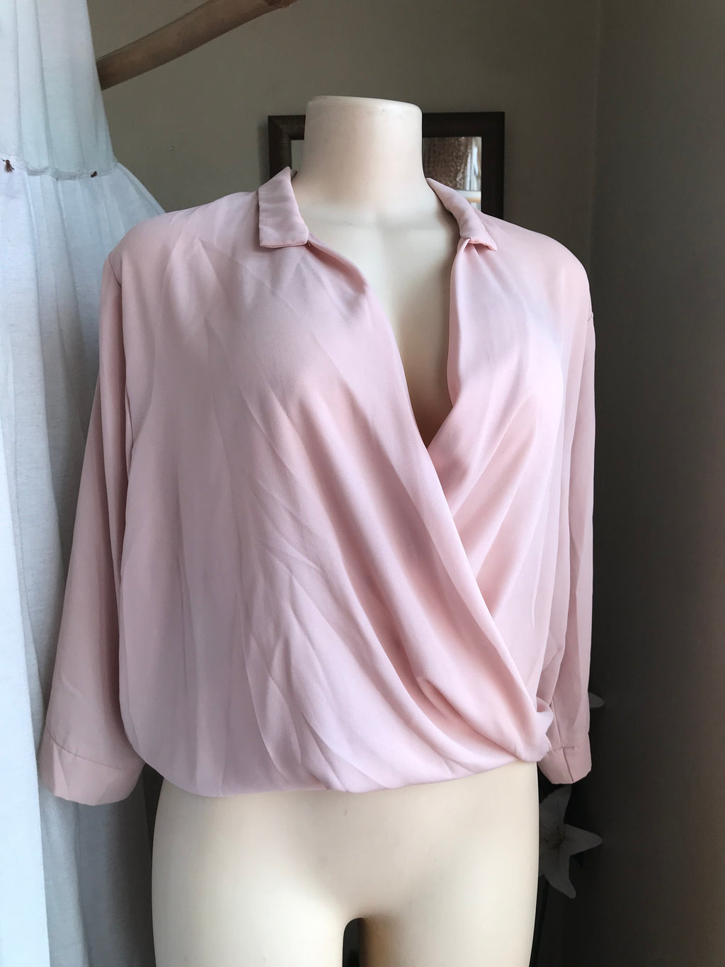 c russe bluash wrap collared blouse … M