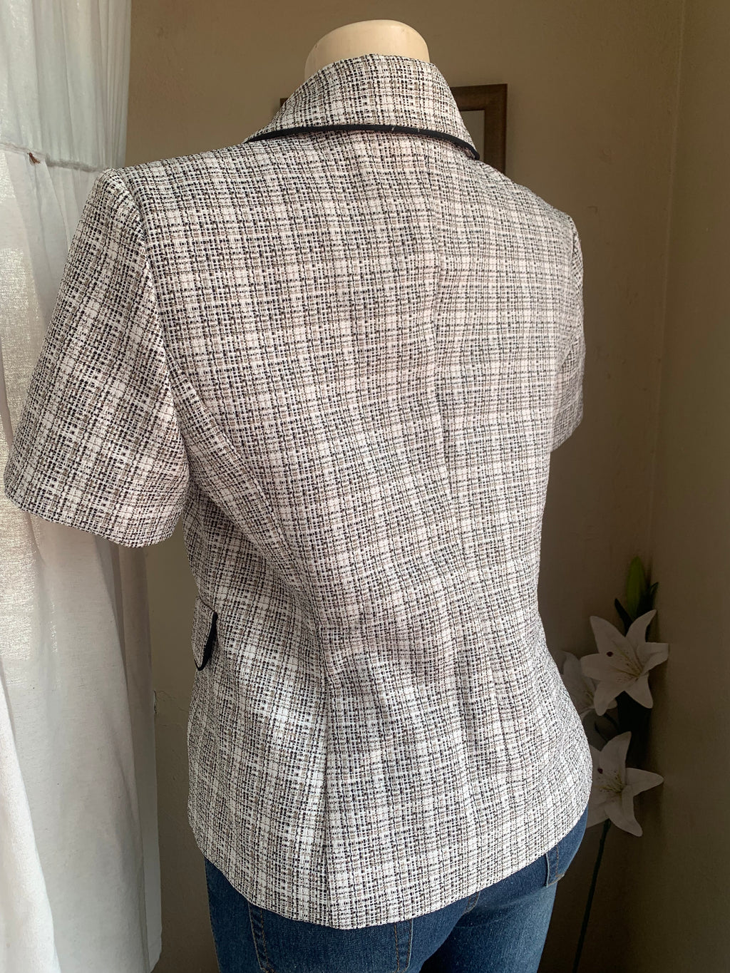 Black+White checkered short sleeve blazer tweed size 10 >>> m