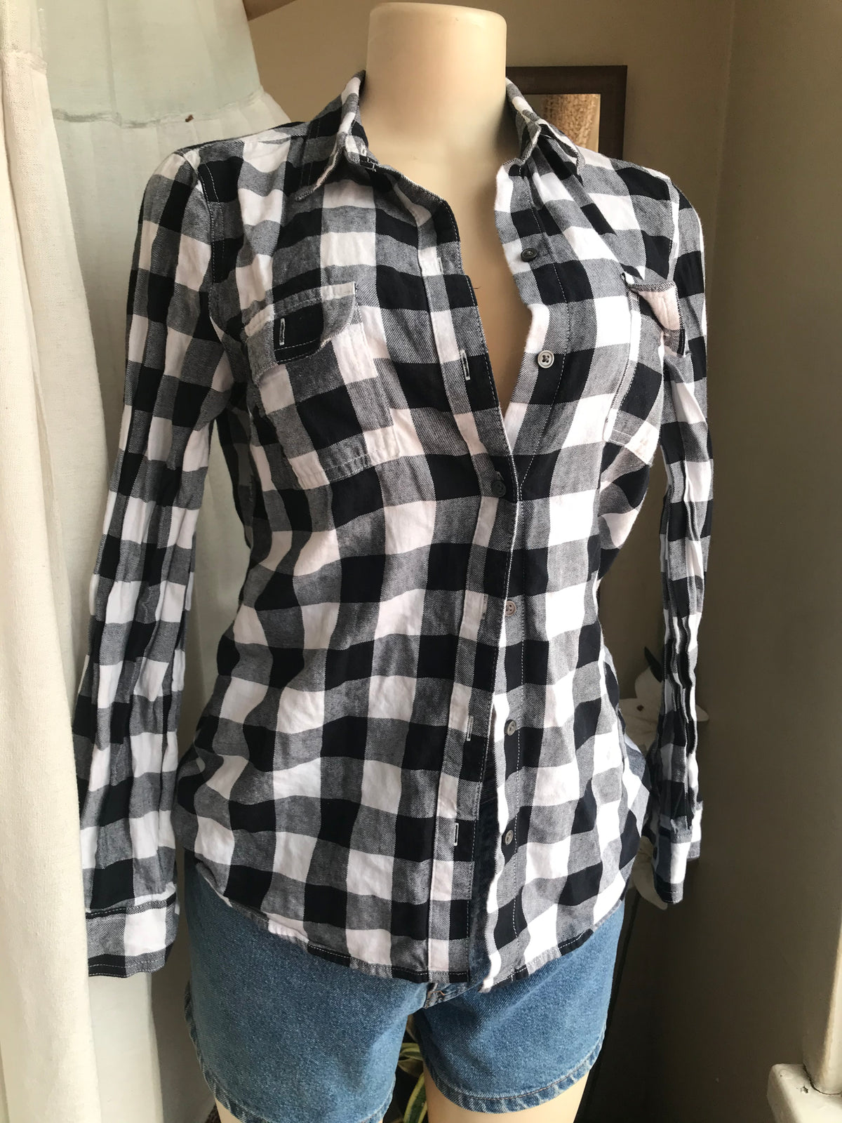 Soft B&W plaid shirt … s