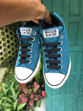 Load image into Gallery viewer, Teal Converse padded tongue mens size 6 /// womens size 8
