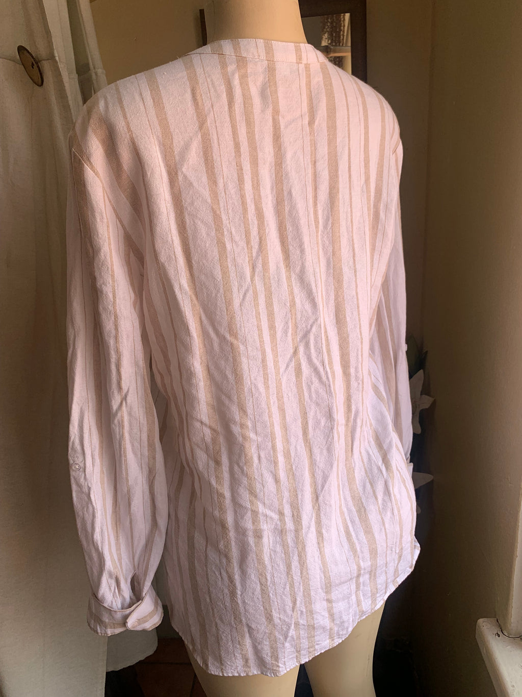 Nine West White & Sand Stripe Linen Button Down ... M ,,,