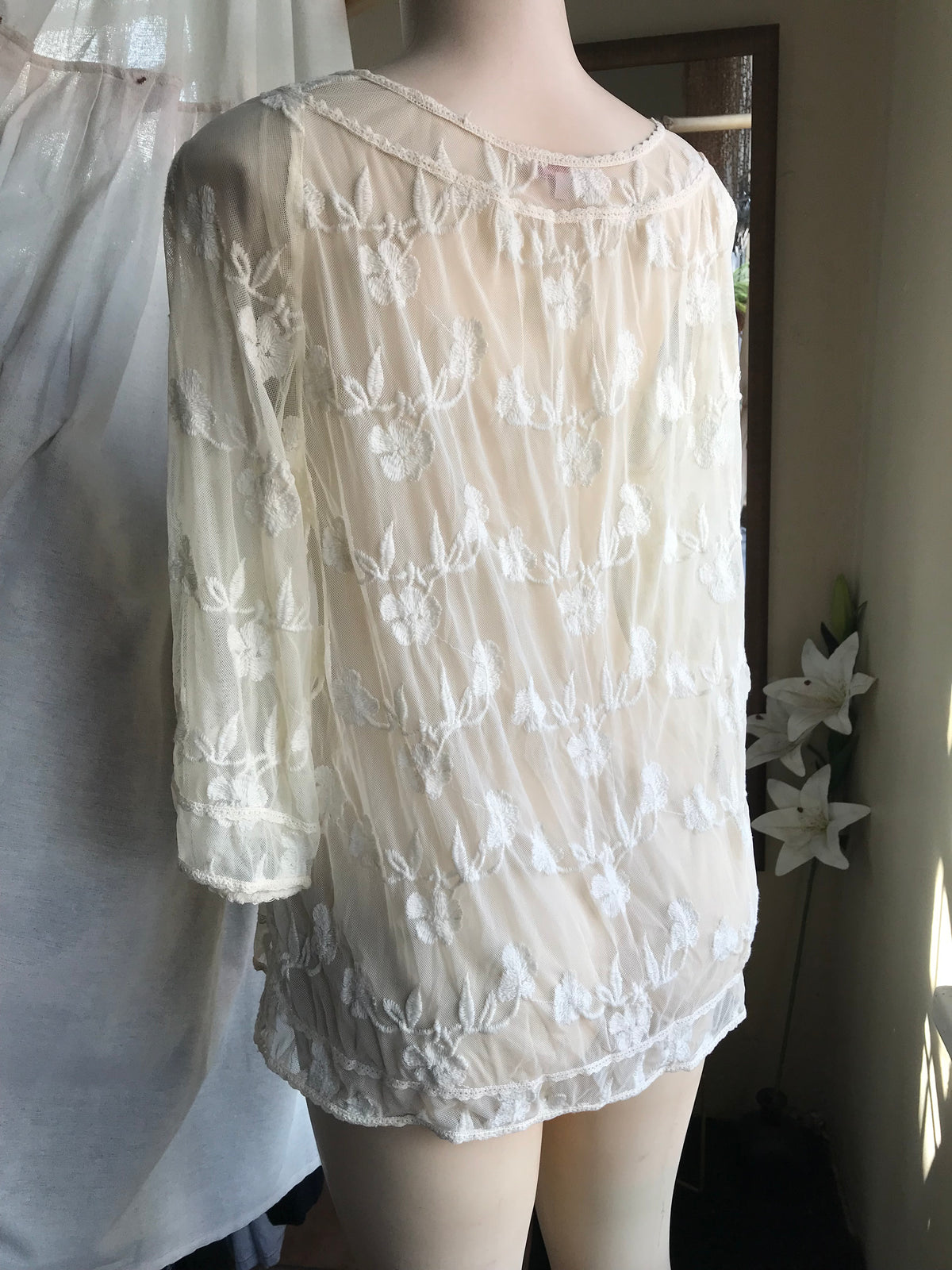 vintage lace floral long sleeve top ... L/XL ^^^