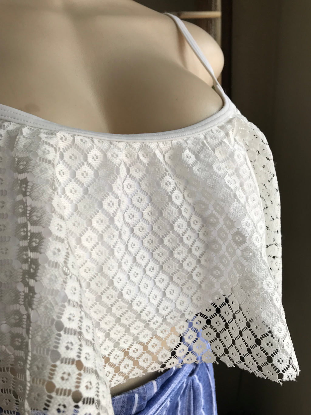 white mesh crop top spaghetti L/XL