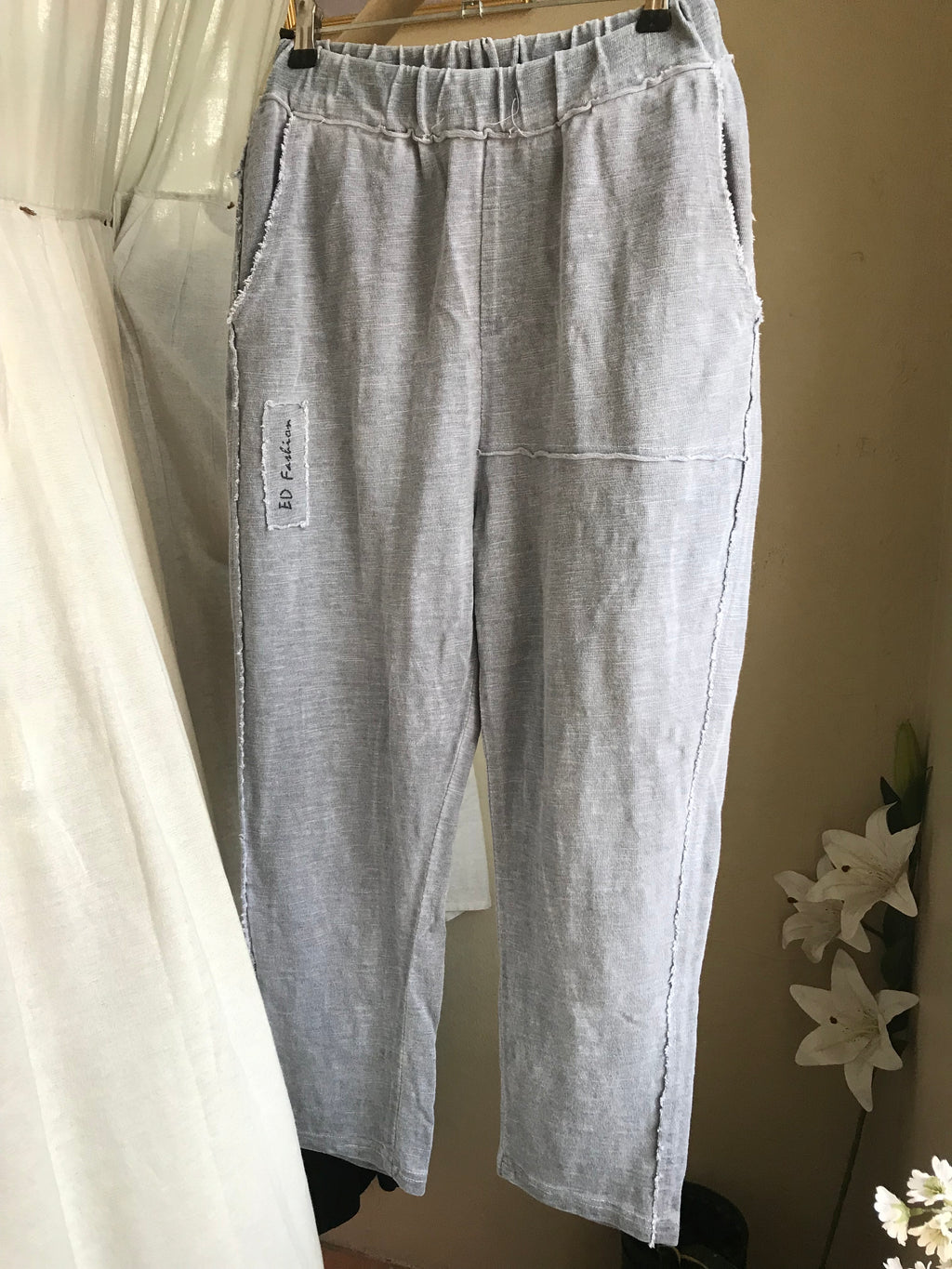 soft fray seam grey lounge pants ::: s/m