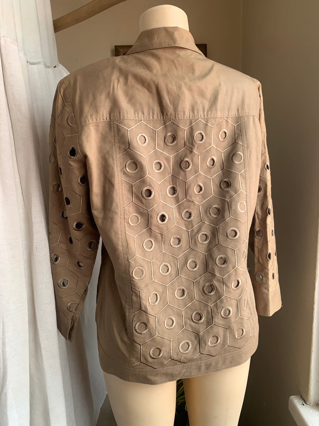 Vintage Olive green linen large eyelet shirt/jacket  >>> size 12 / M-L,,,