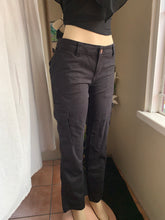 Load image into Gallery viewer, Dickies retro black cargo pants ::: s-m lll
