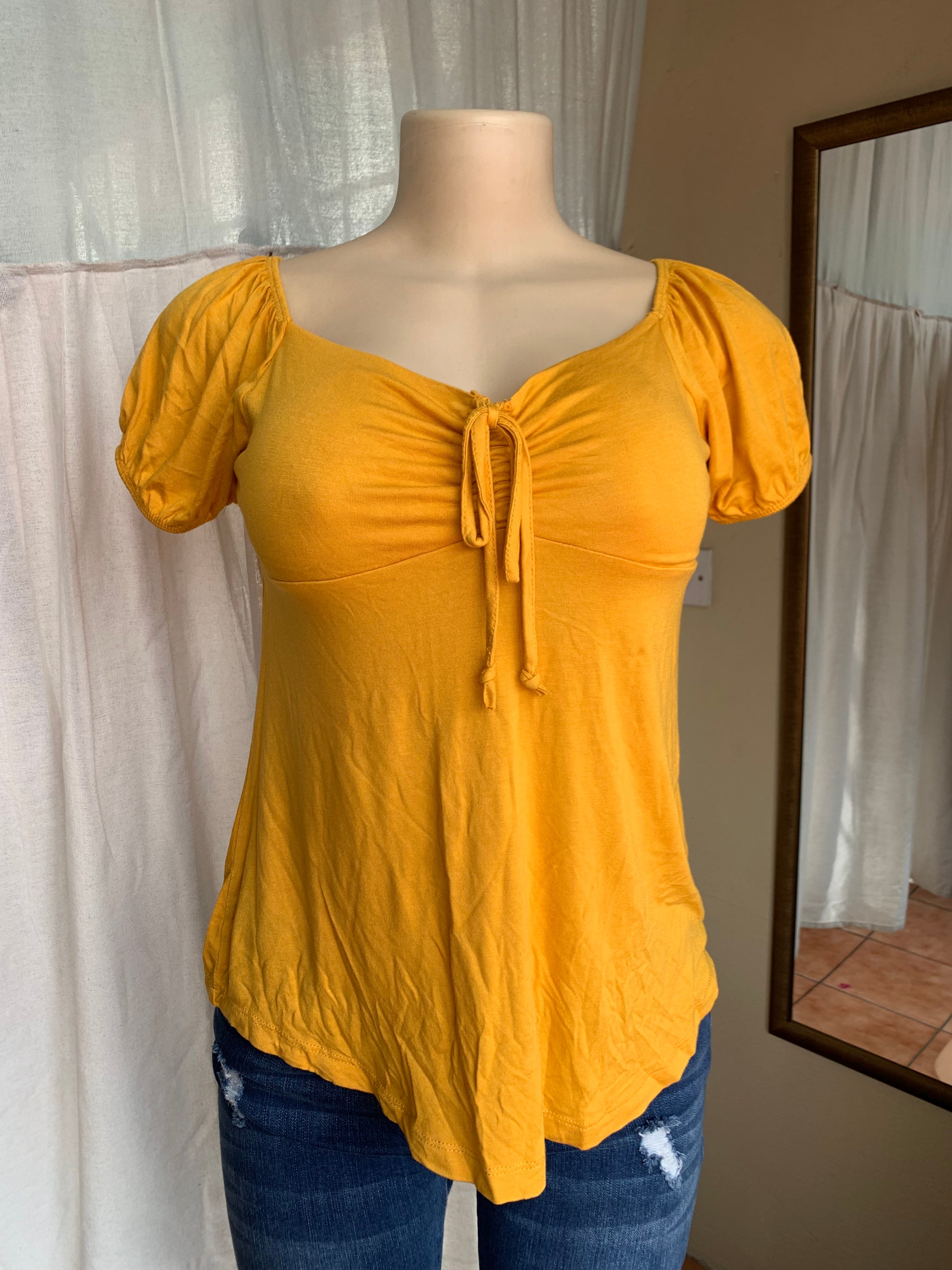 Yellow tie slinky blouse … M