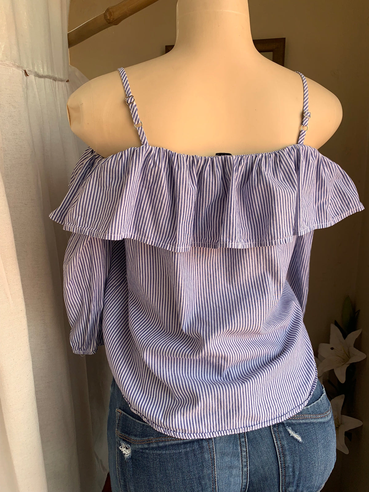 Cotton navy stripe off the shoulder blouse … M ,,,