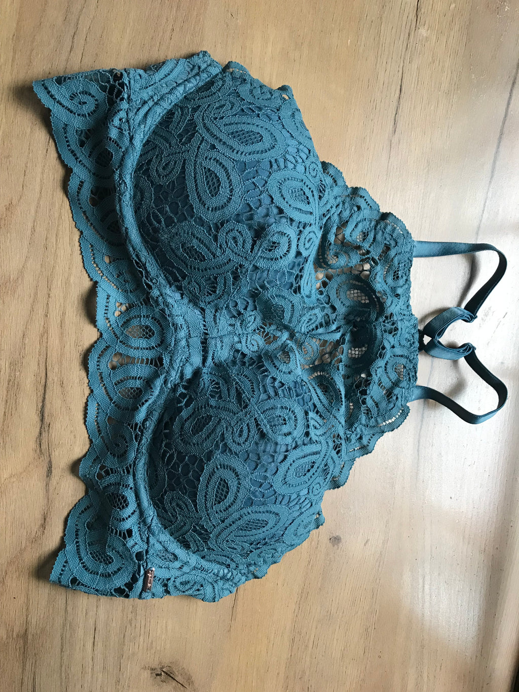 Victoria's Secret Teal Lace Racer Back Bra/Crop Top ... M