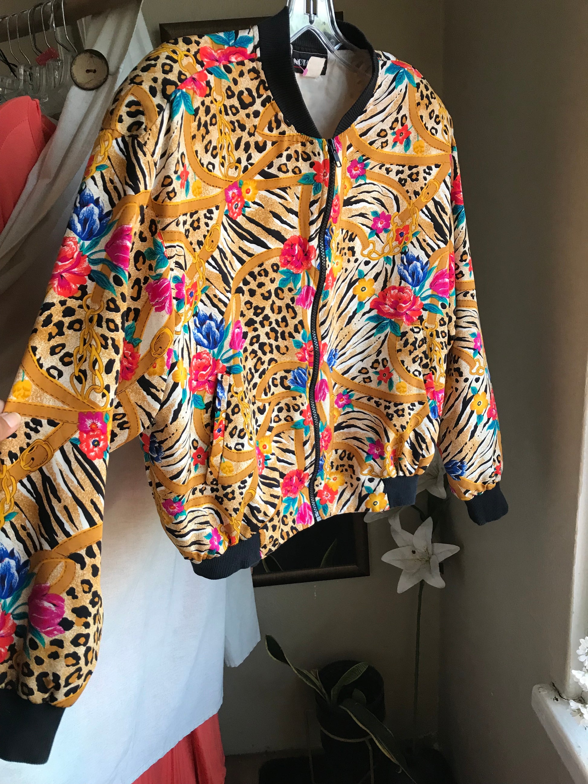 vintage animal mix print bomber jacket >>> s to L ^^^