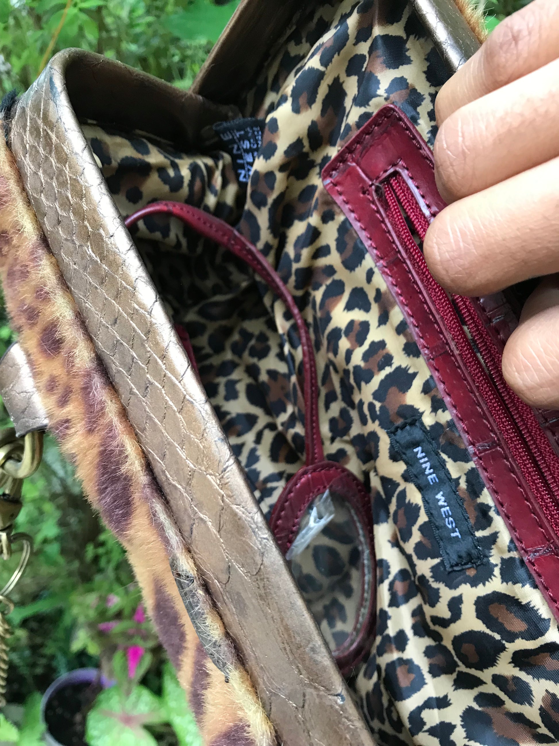 Retro Nine West cheetah velvet fur shoulder bag