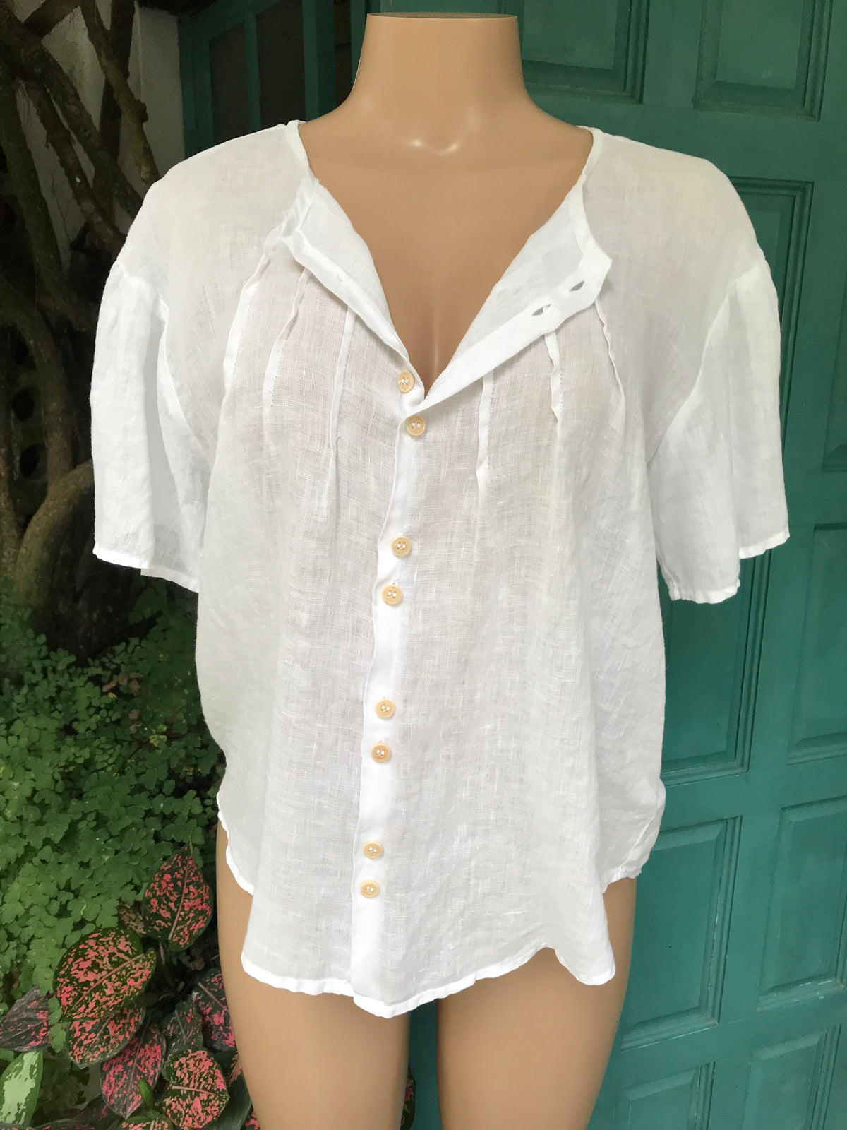 vintage White organic button blouse ...M-L