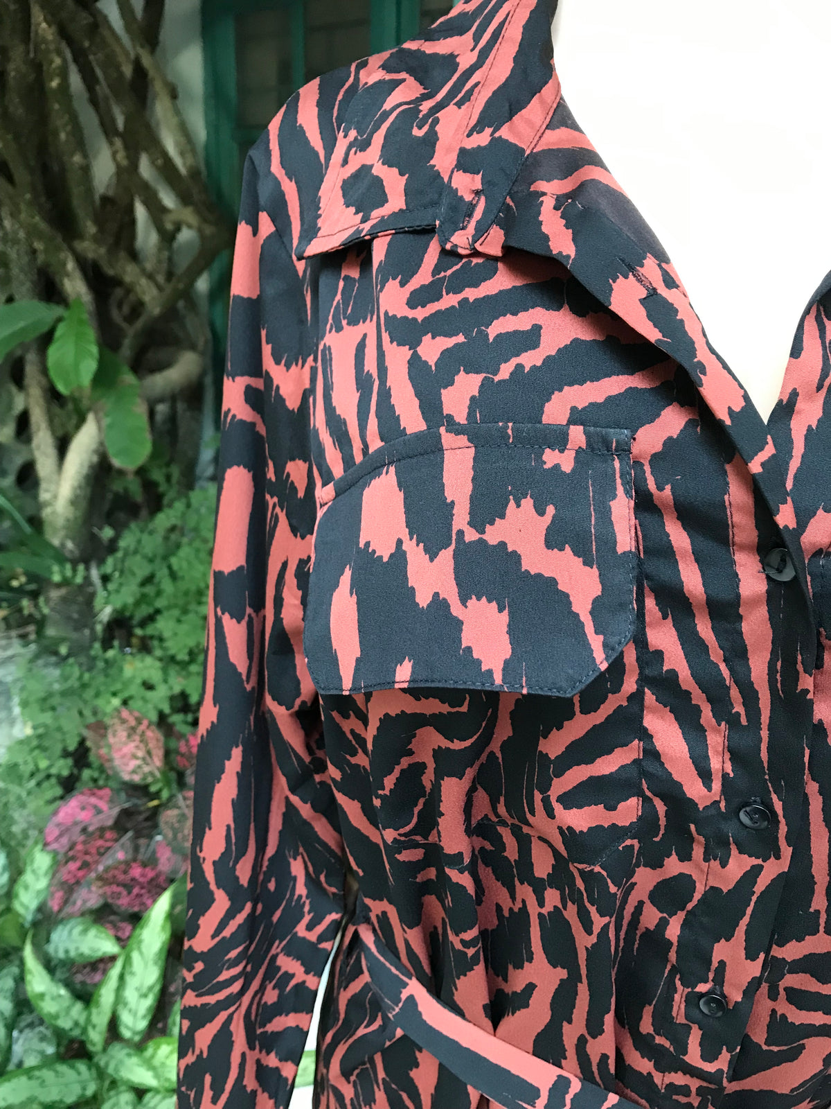Brown cheetah shirt dress