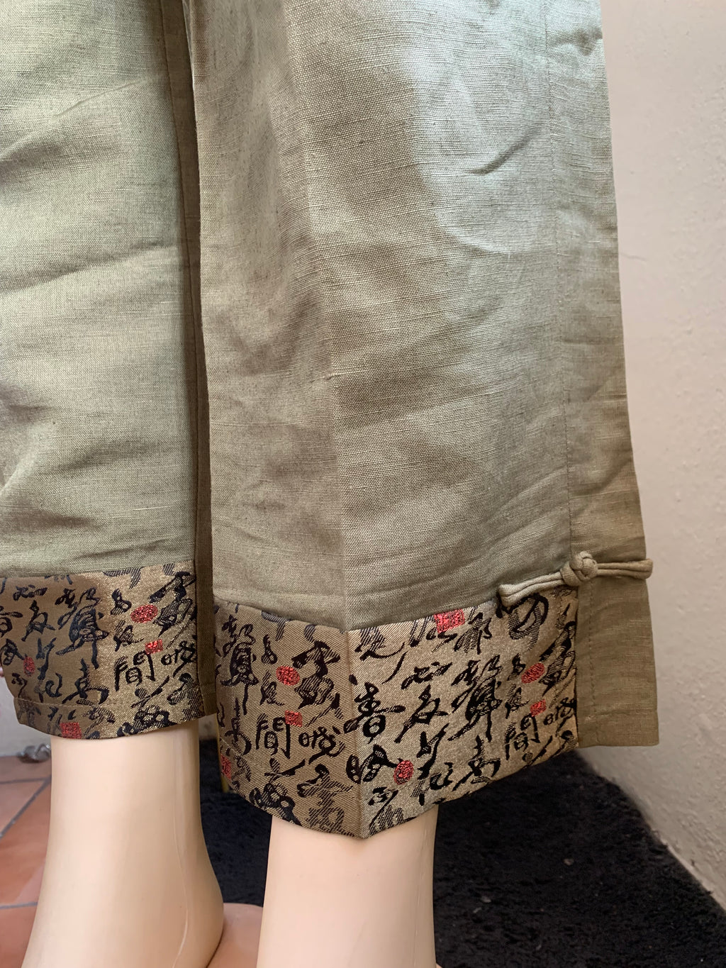 Cotton olive green straight leg pants oriental detail ankles ::: L,,,
