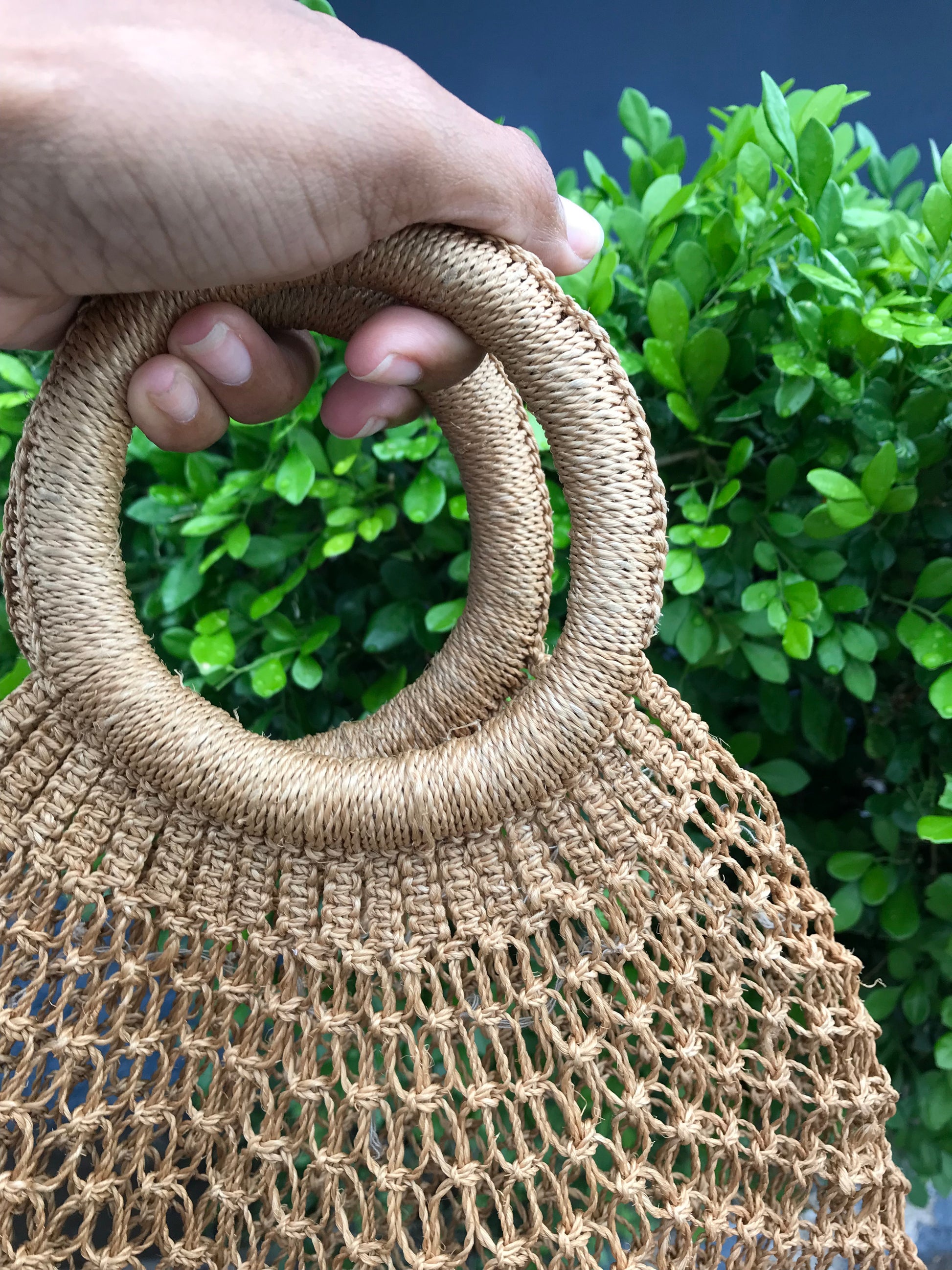 Cream mesh net island handle bag