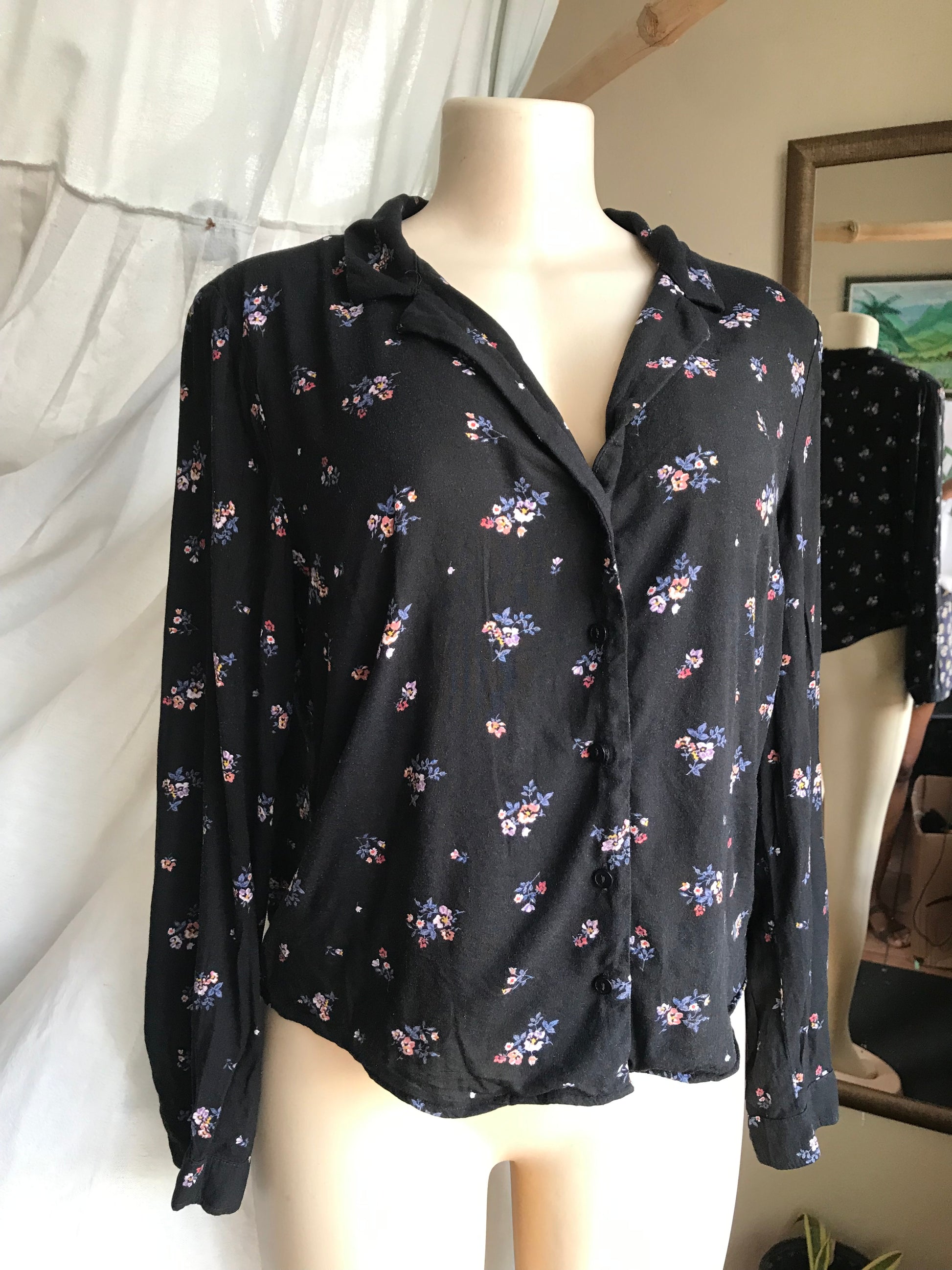 Black floral button shirt...s