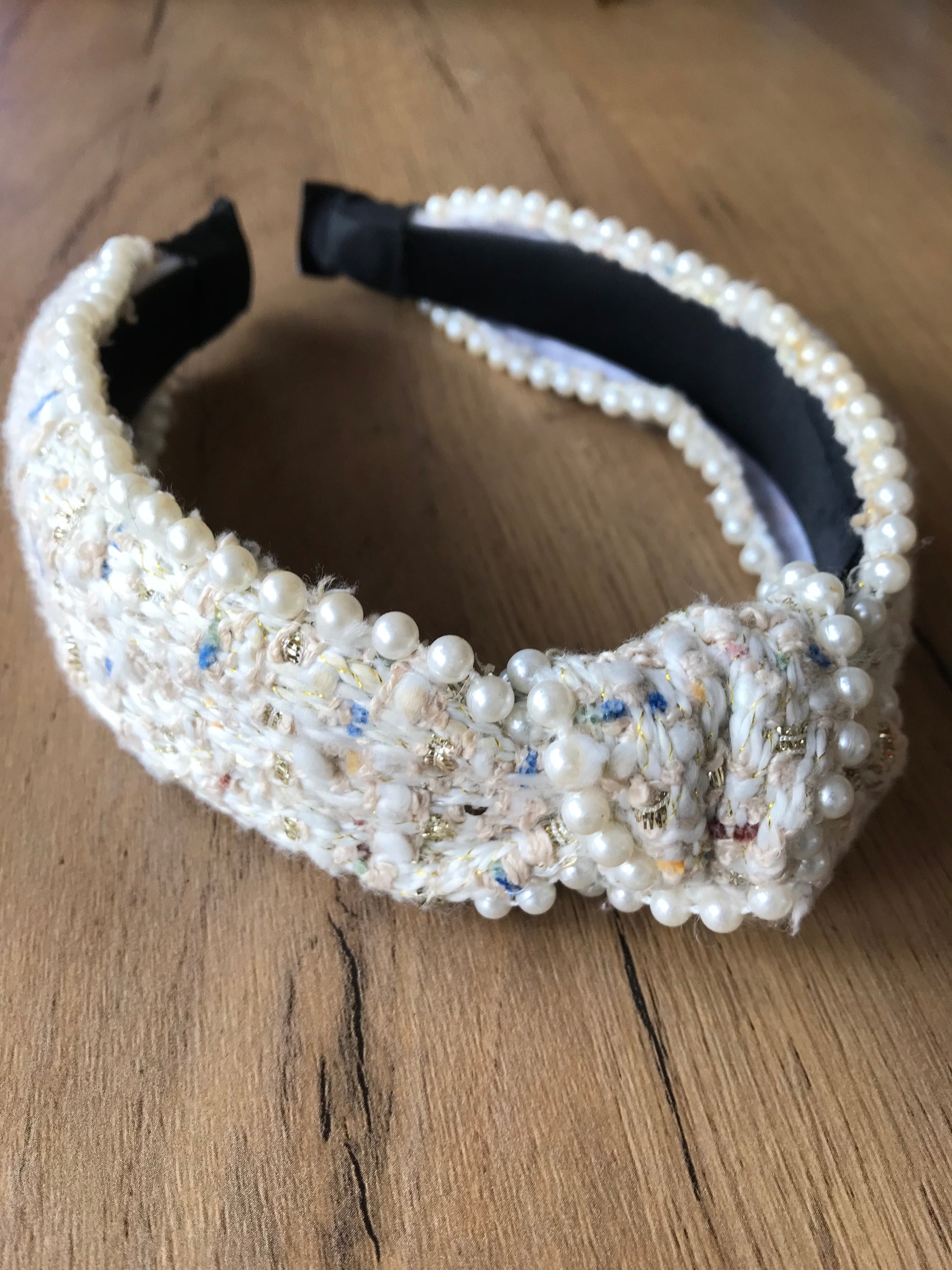 Vintage Cream tweed stretchy headband pearl detail knot