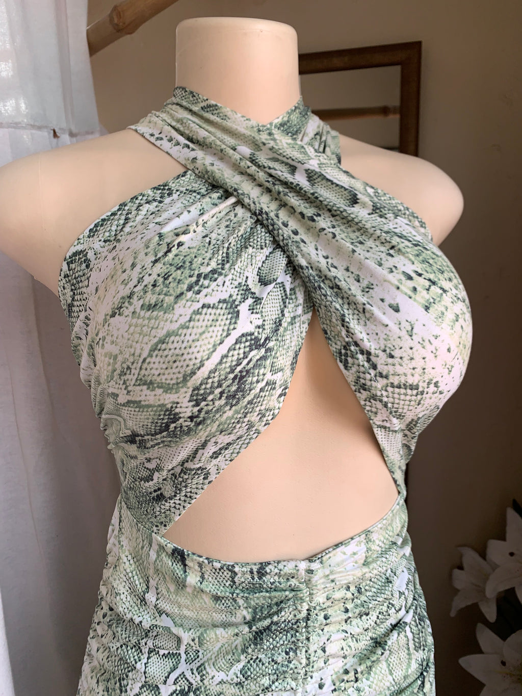 Green snake print tie mini dress says s
