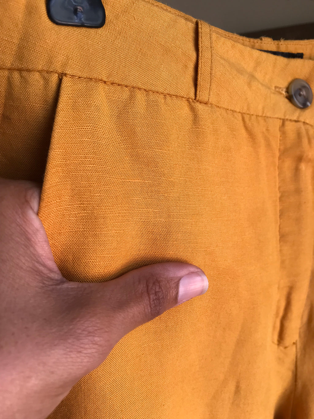 mustard wide leg 3/4 pants rayon ::: m