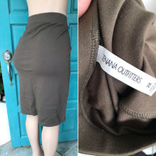 Load image into Gallery viewer, Professional stretchy pencil skirts /XL (colours vary)lll
