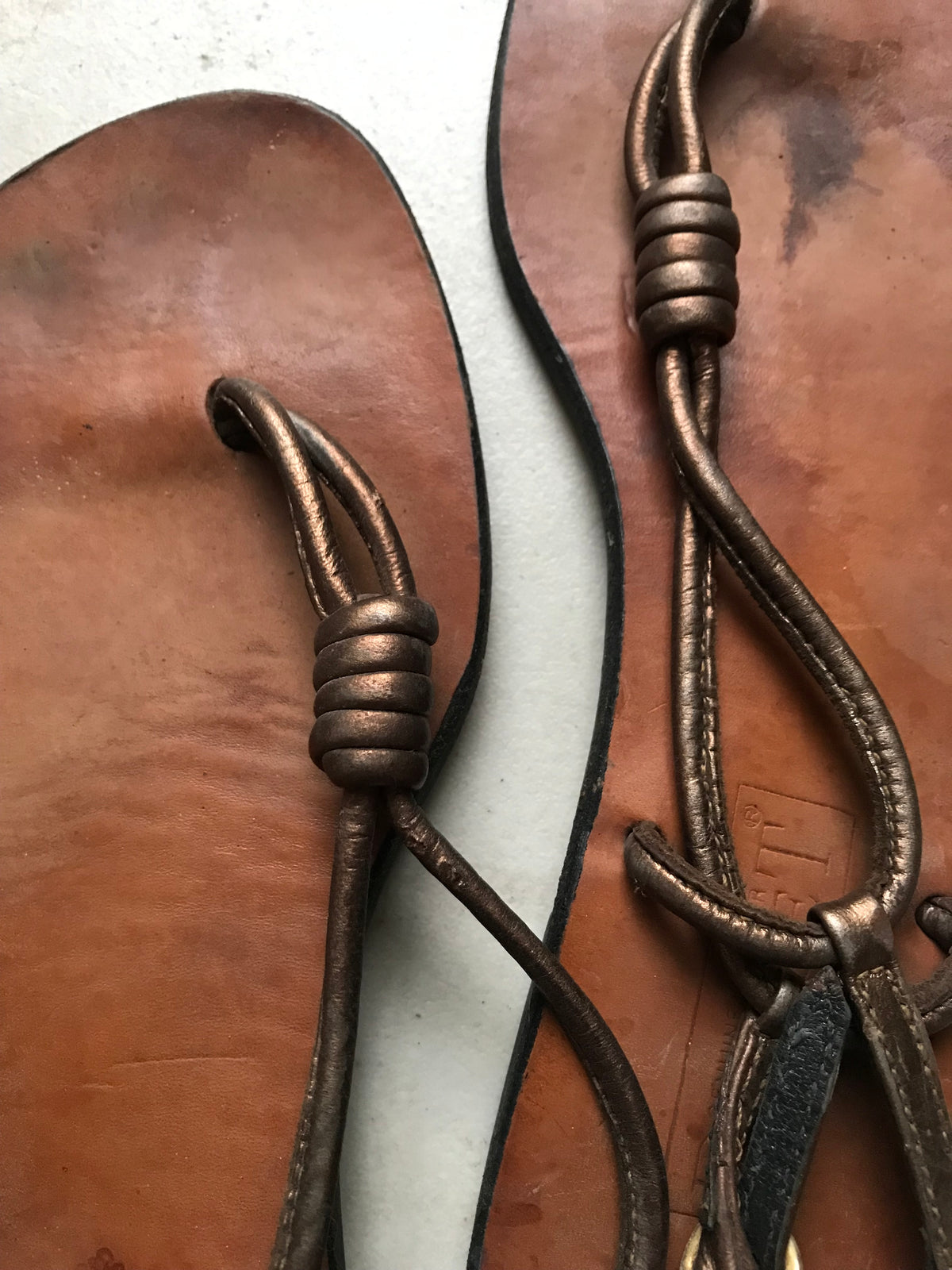 Bridget Sandals Bitte Size 8 ;;; Bronze