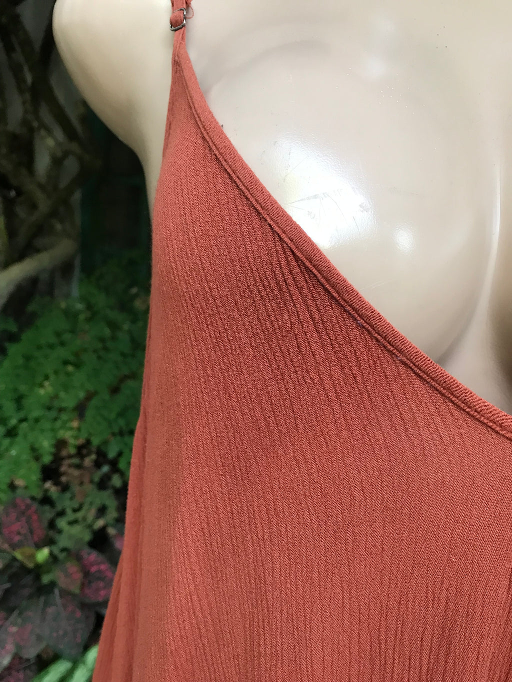 rust spaghetti rayon crinkle maxi dress with pockets /xl : 2x