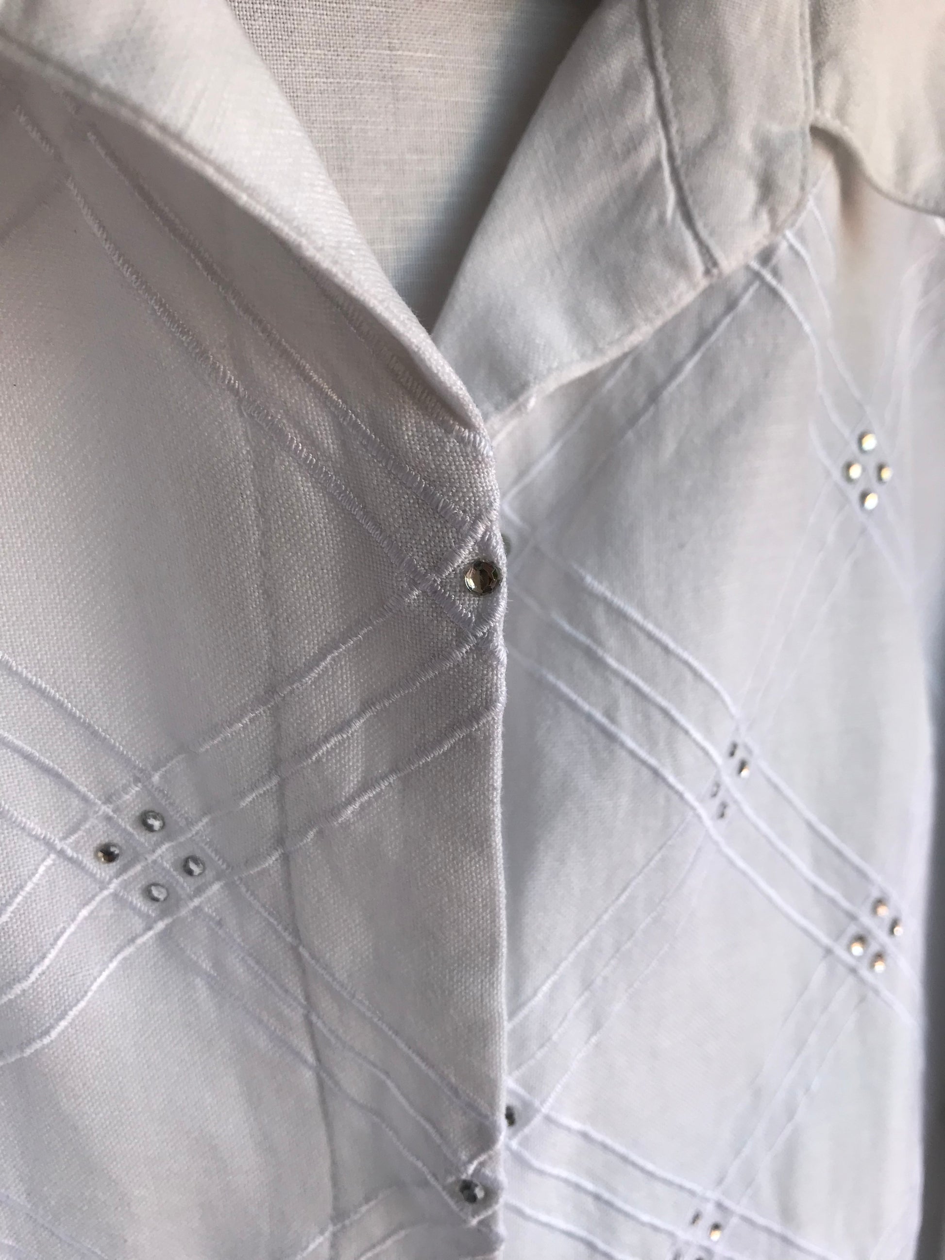 vintage white organic button shirt with gems ...L/XL ^^^
