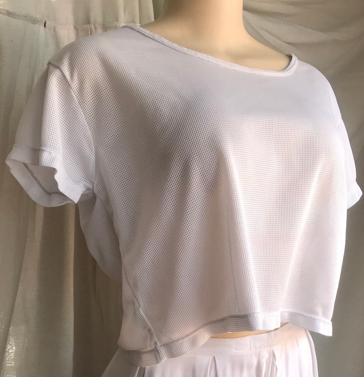 white mesh fashion tee