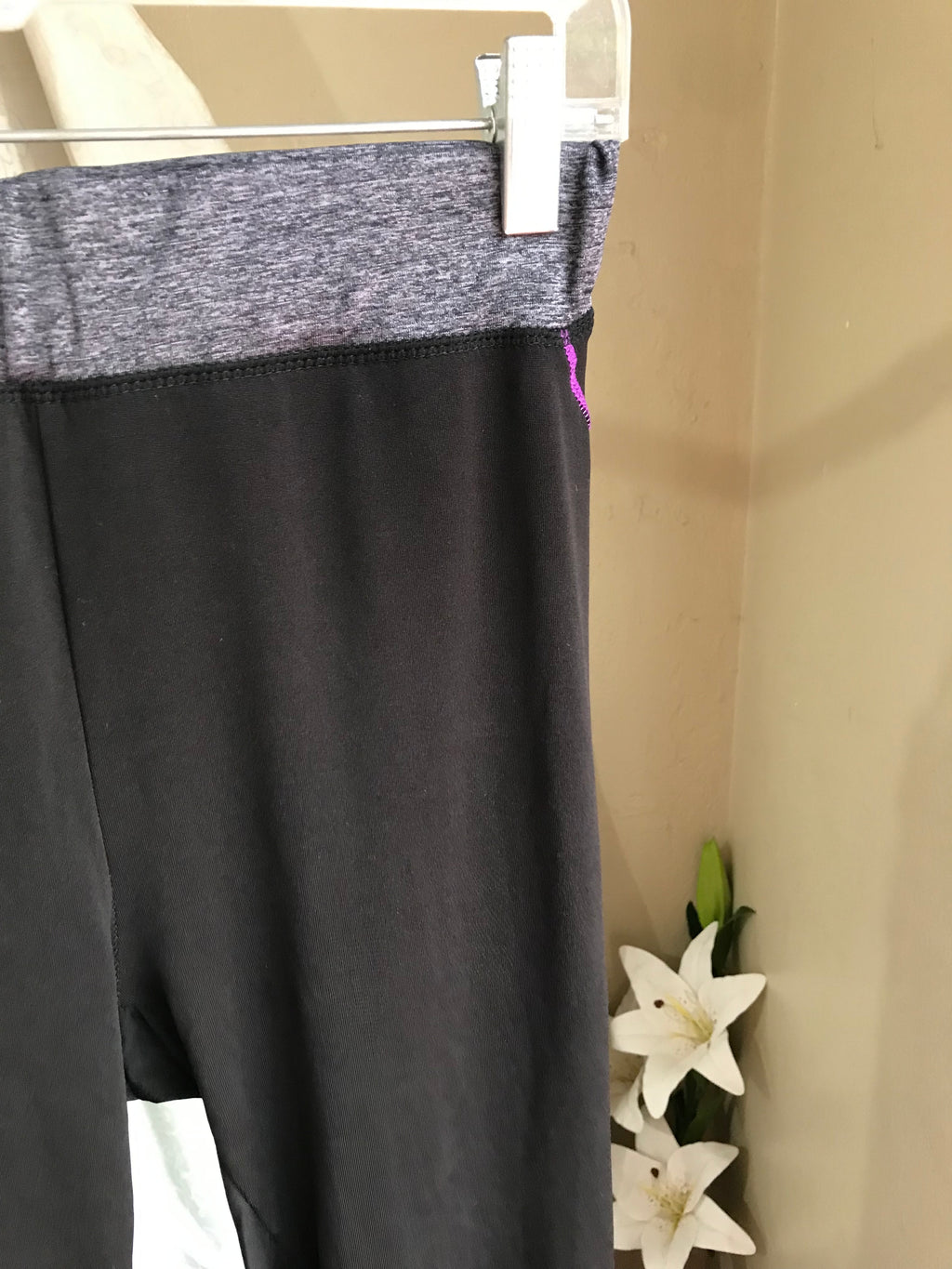 Black grey purple stitch exercise leggings ::: L