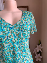 Load image into Gallery viewer, Leaf and floral patterned green blouse size 10 …
