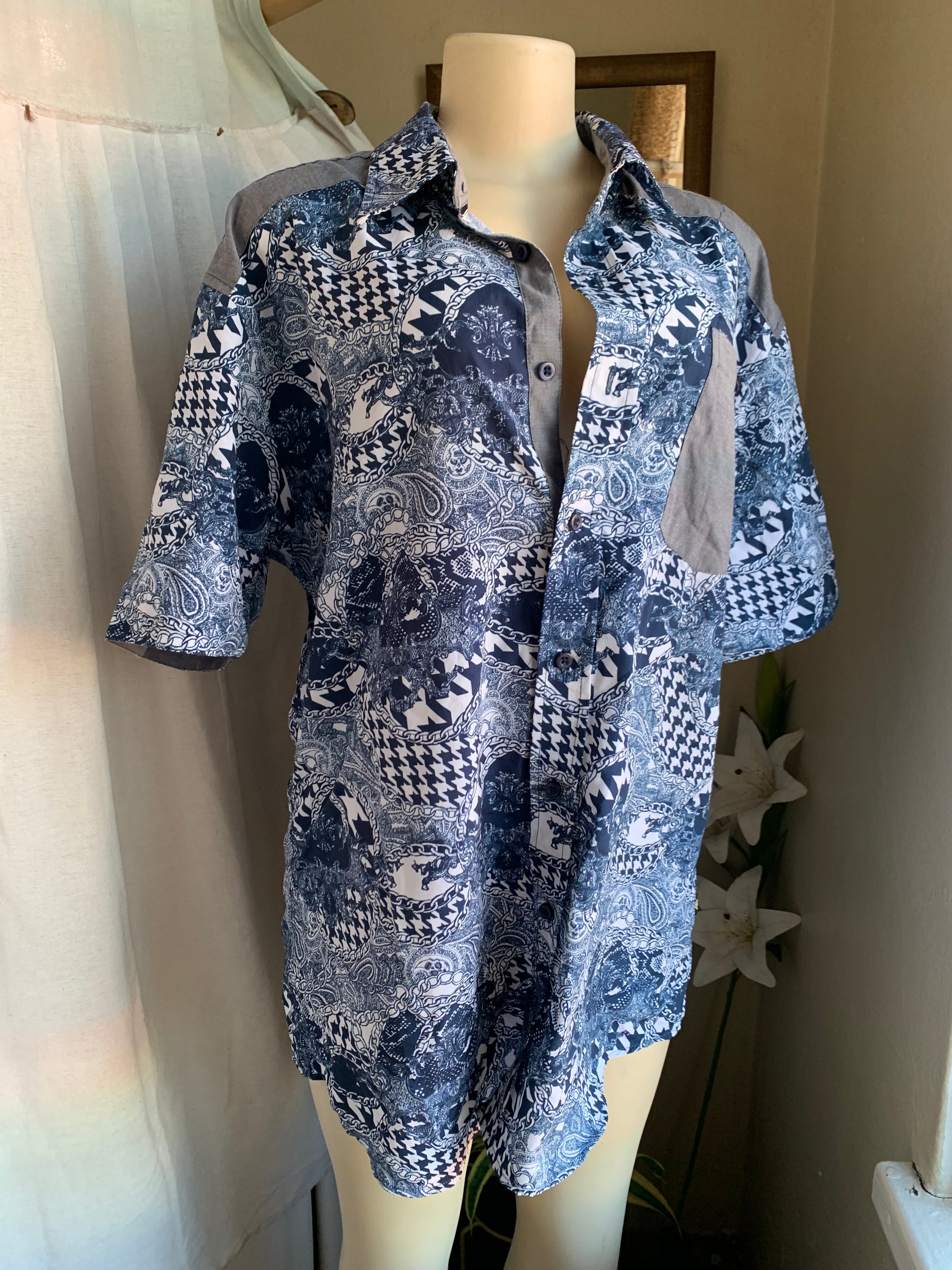 vintage blue print mens shirt with grey details … /XL