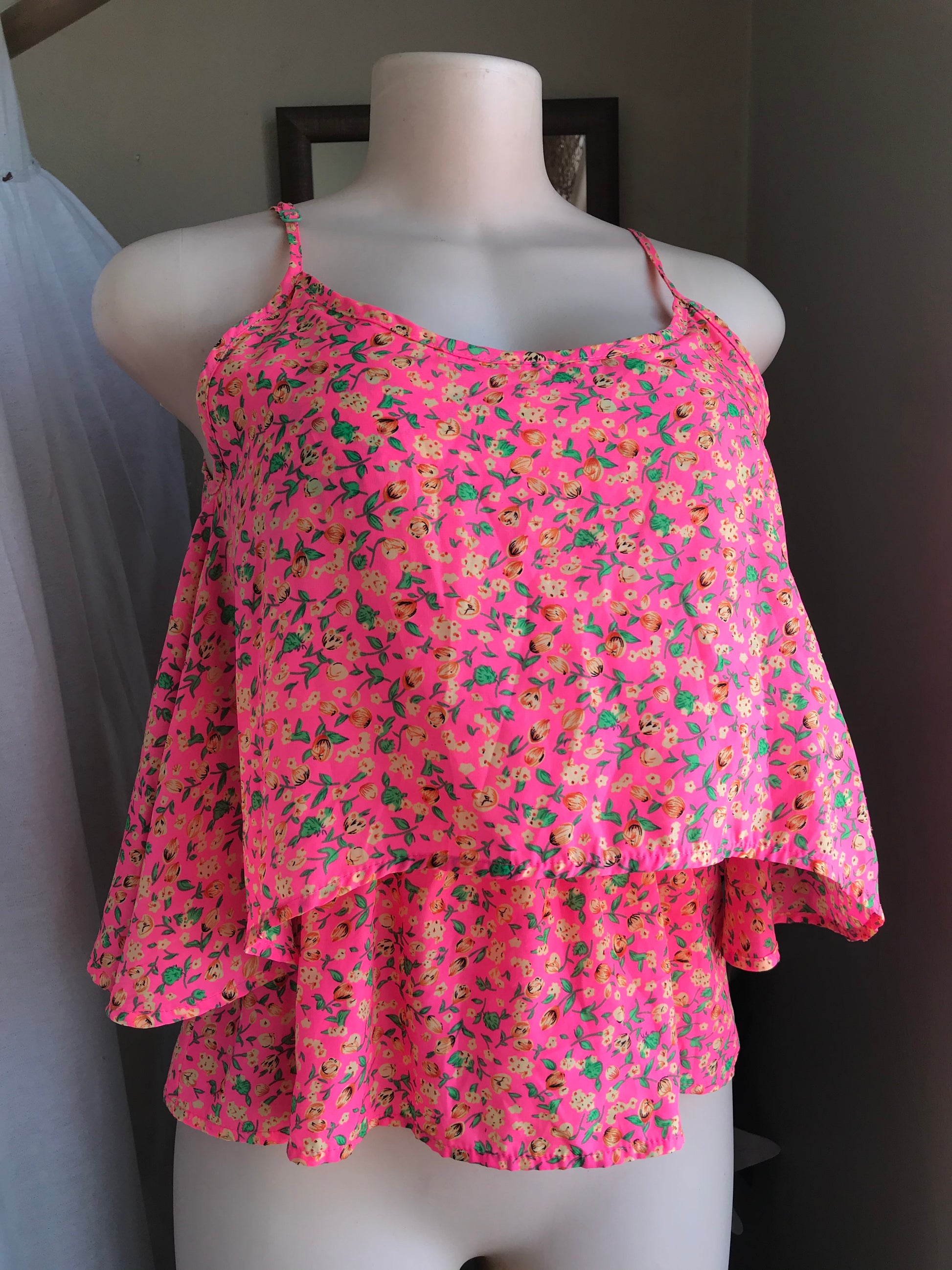 Hot pink floral print cami top with open back … s