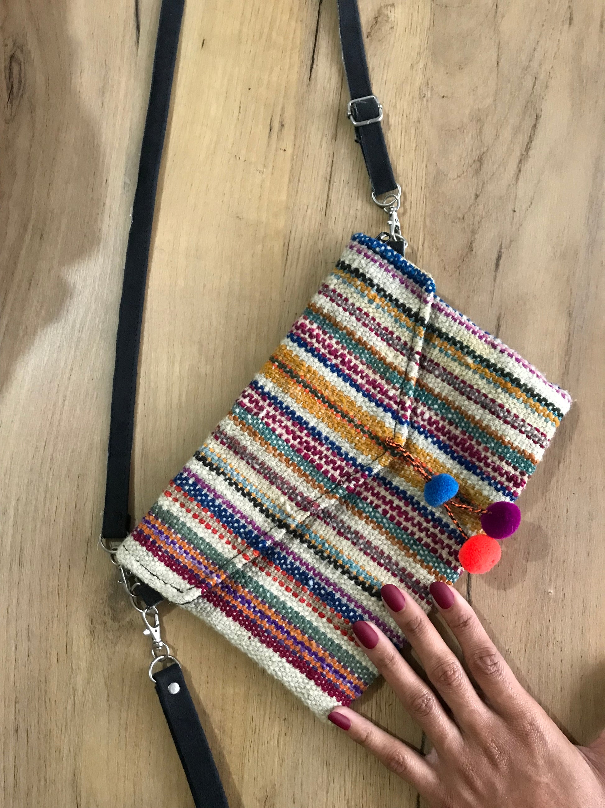 Boho woven crossbody bag pom pom