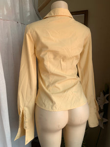 Yellow professional shirt with double button detail … M