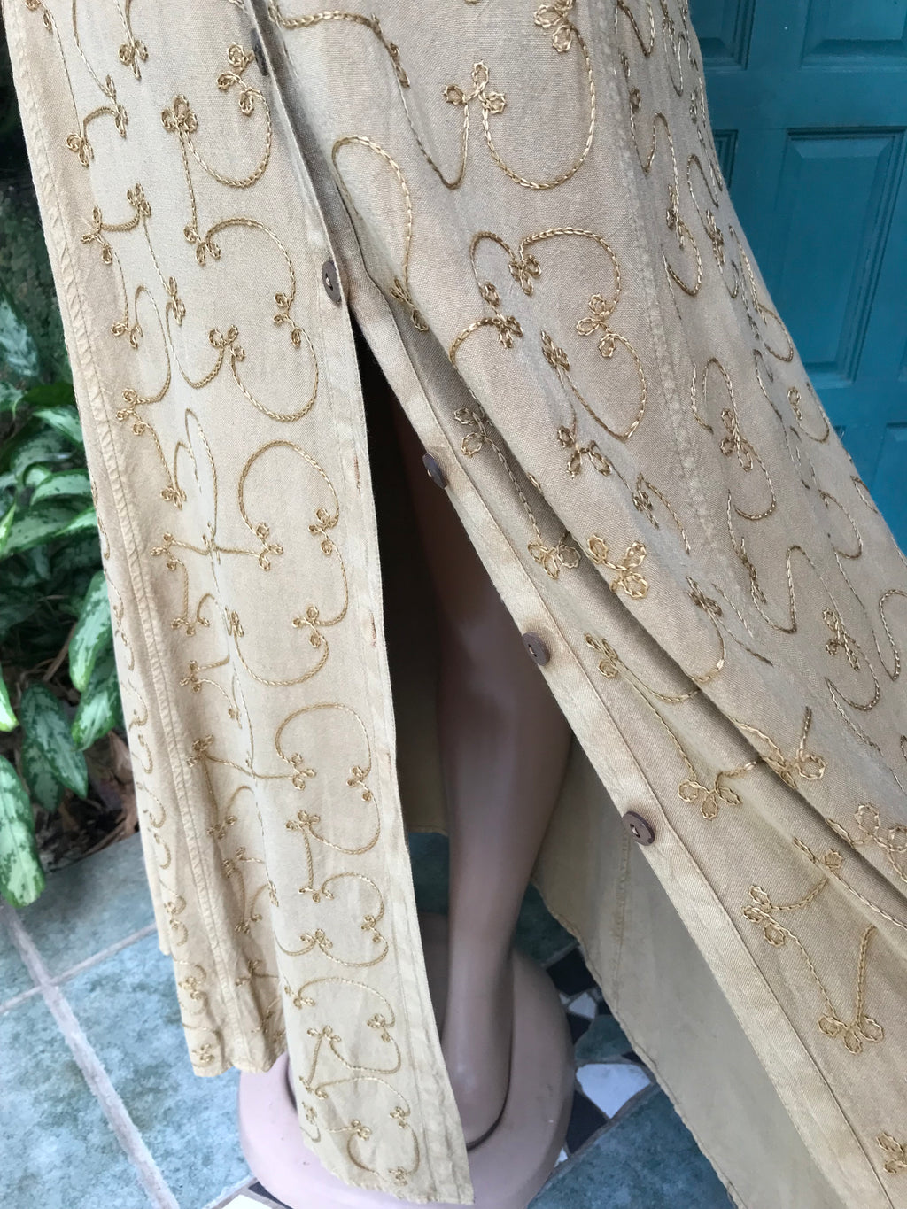 Vintage Cream embroidery button maxi dress /XL