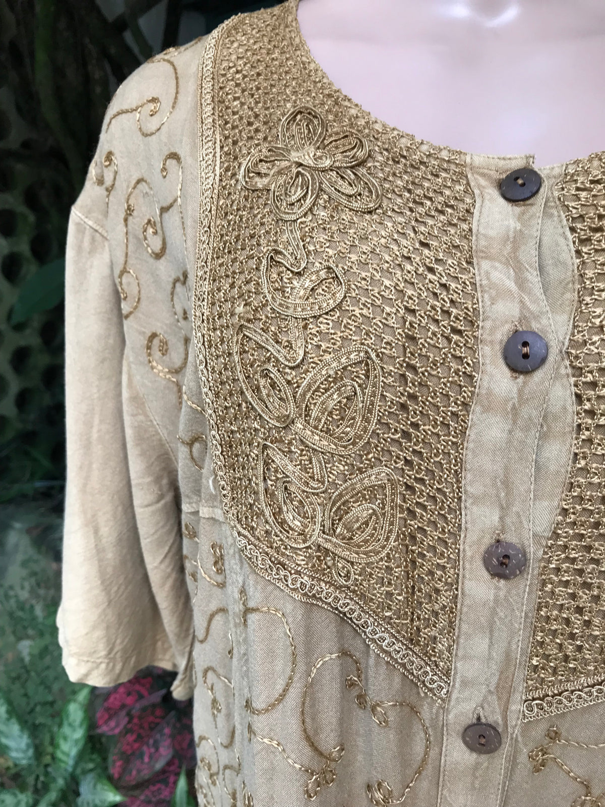 Vintage Cream embroidery button maxi dress /XL