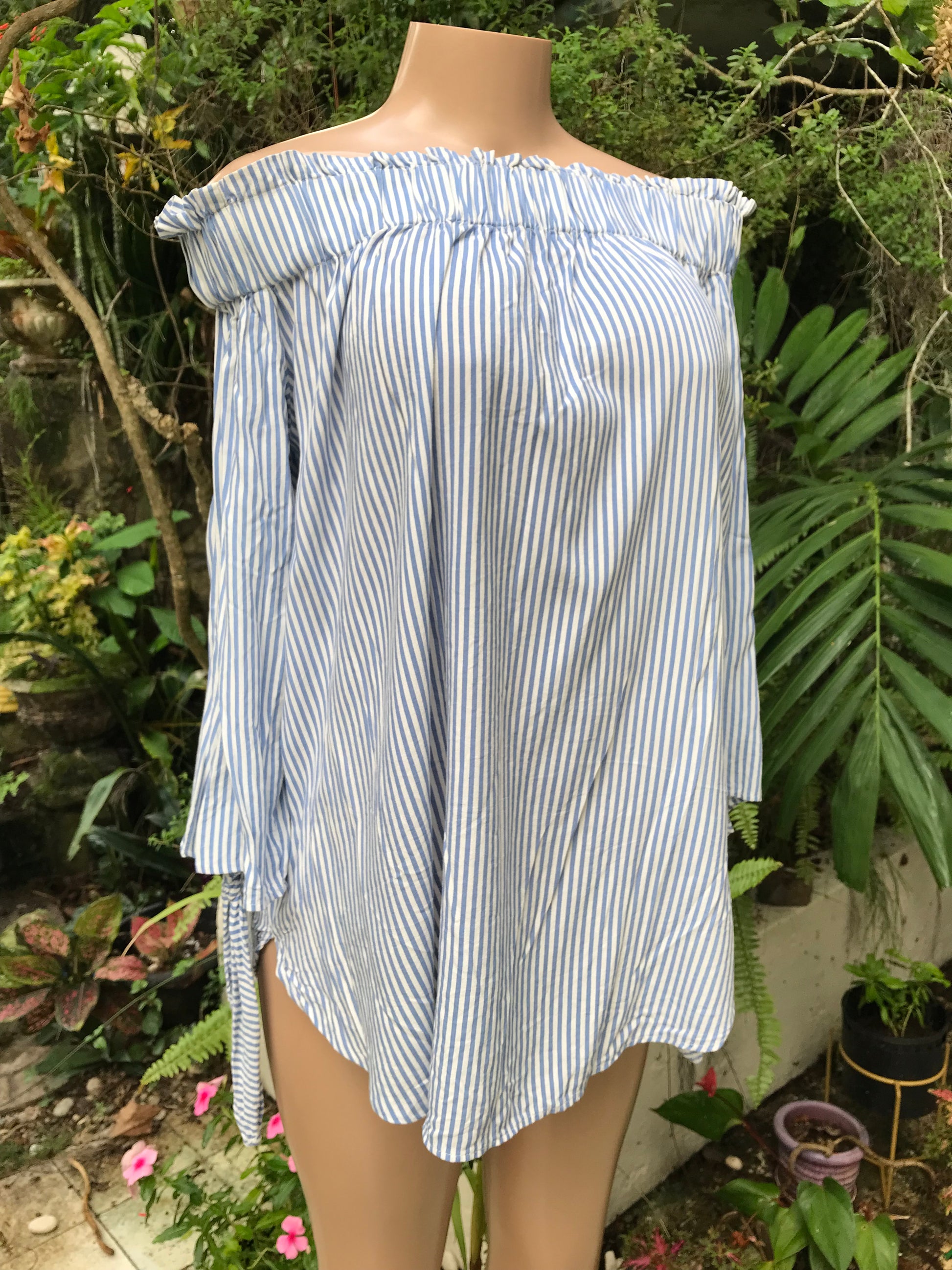 Blue stripe Rayon off the Shoulder Blouse Tied Sleeve ... L to Plus/XL