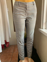 Load image into Gallery viewer, H&amp;M plaid professional pants with yellow detailing ::: Size 2
