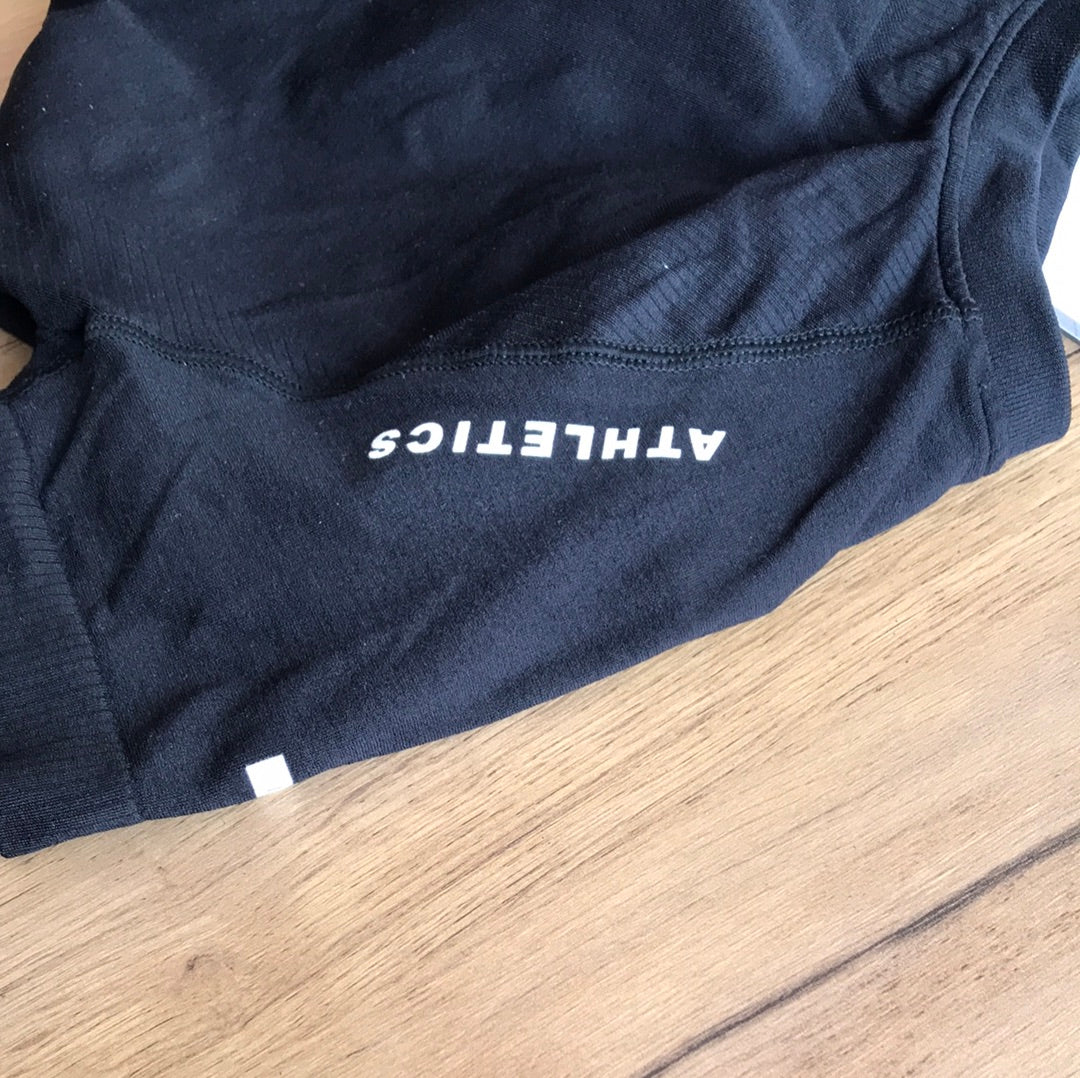 Black athletics exercise tee M